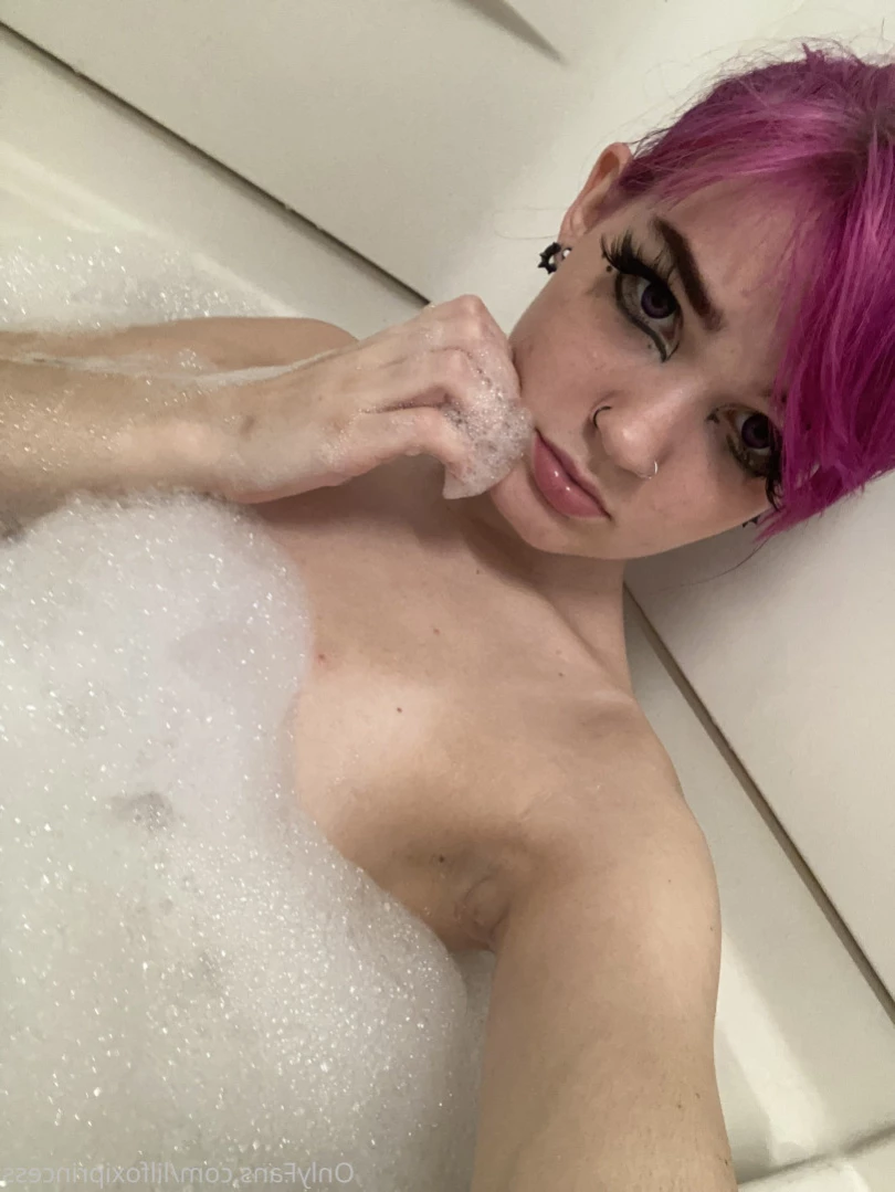 Lil Foxi [ lilfoxibrat ] Onlyfans leaked photo 12142968 on Hotleaks.tv
