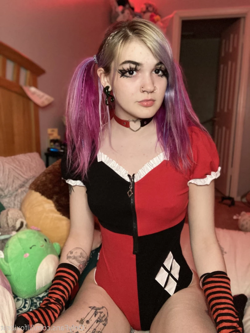Lil Foxi [ lilfoxibrat ] Onlyfans leaked photo 12176133 on Hotleaks.tv