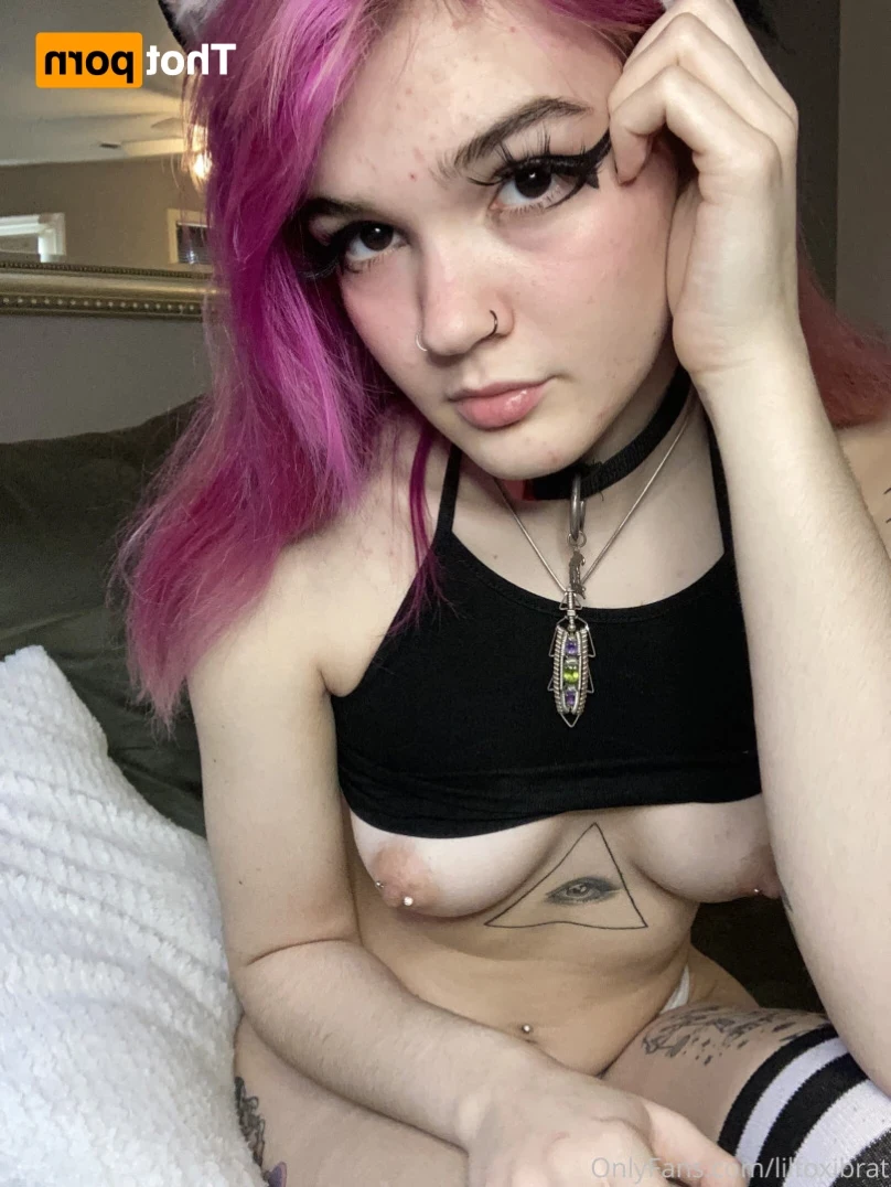 Lil Foxi [ lilfoxibrat ] Onlyfans leaked photo 12693653 on Hotleaks.tv