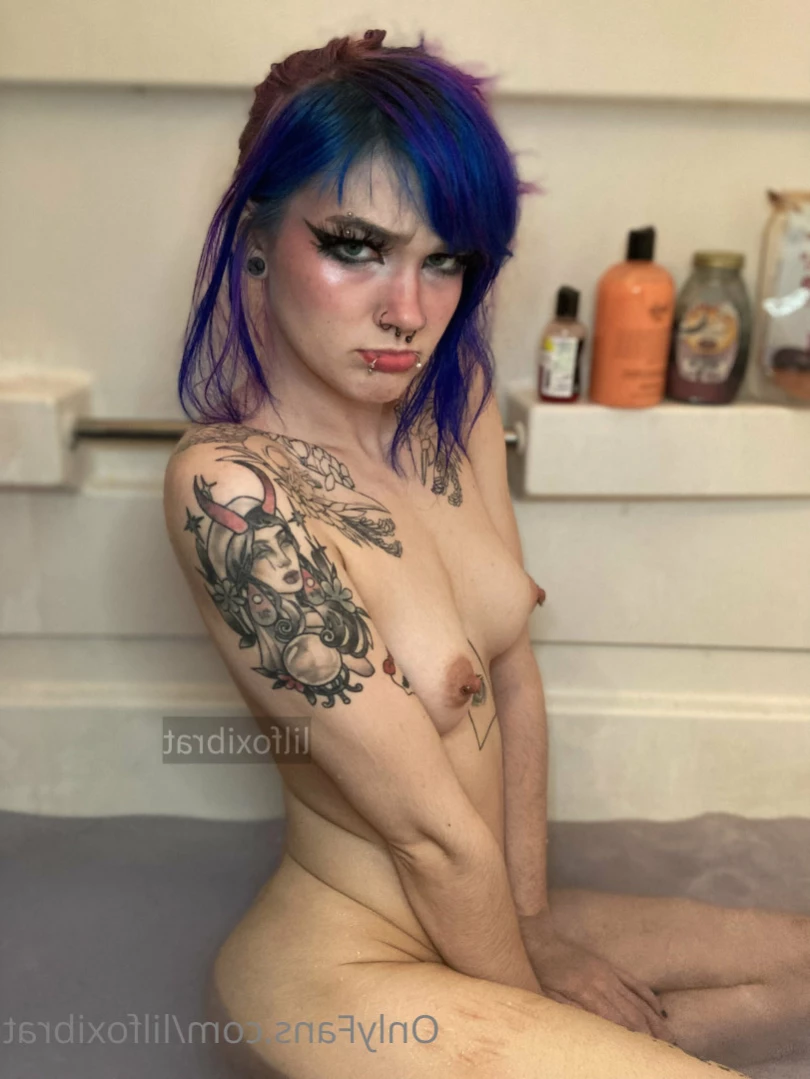 Lil Foxi [ lilfoxibrat ] Onlyfans leaked photo 12749109 on Hotleaks.tv
