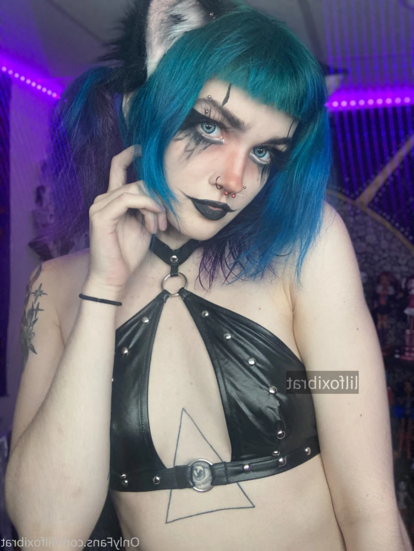 Lil Foxi [ lilfoxibrat ] Onlyfans leaked photo 12849743 on Hotleaks.tv