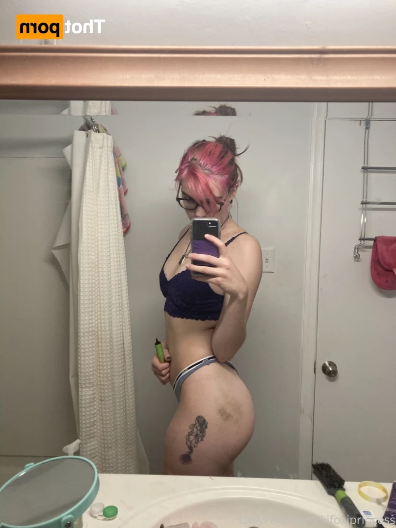 Lil Foxi [ lilfoxibrat ] Onlyfans leaked photo 12887665 on Hotleaks.tv