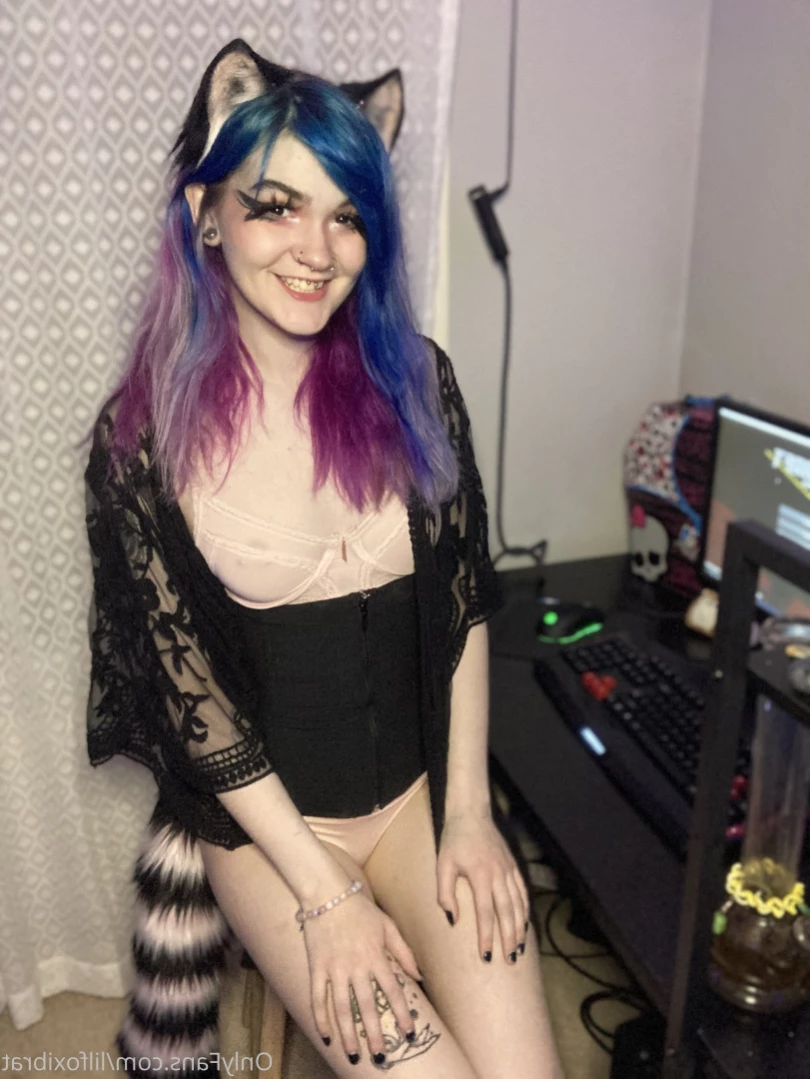 Lil Foxi [ lilfoxibrat ] Onlyfans leaked photo 12948089 on Hotleaks.tv
