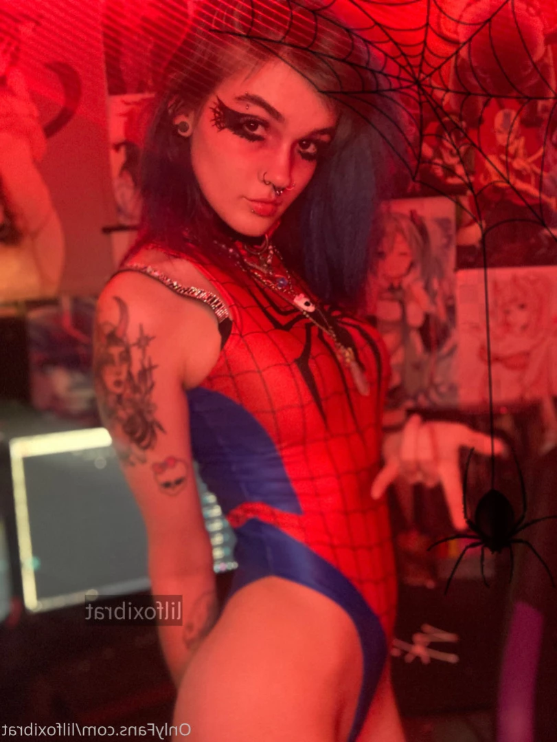 Lil Foxi [ lilfoxibrat ] Onlyfans leaked photo 12952493 on Hotleaks.tv