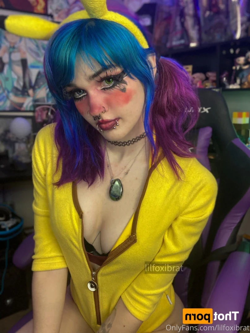 Lil Foxi [ lilfoxibrat ] Onlyfans leaked photo 12969627 on Hotleaks.tv