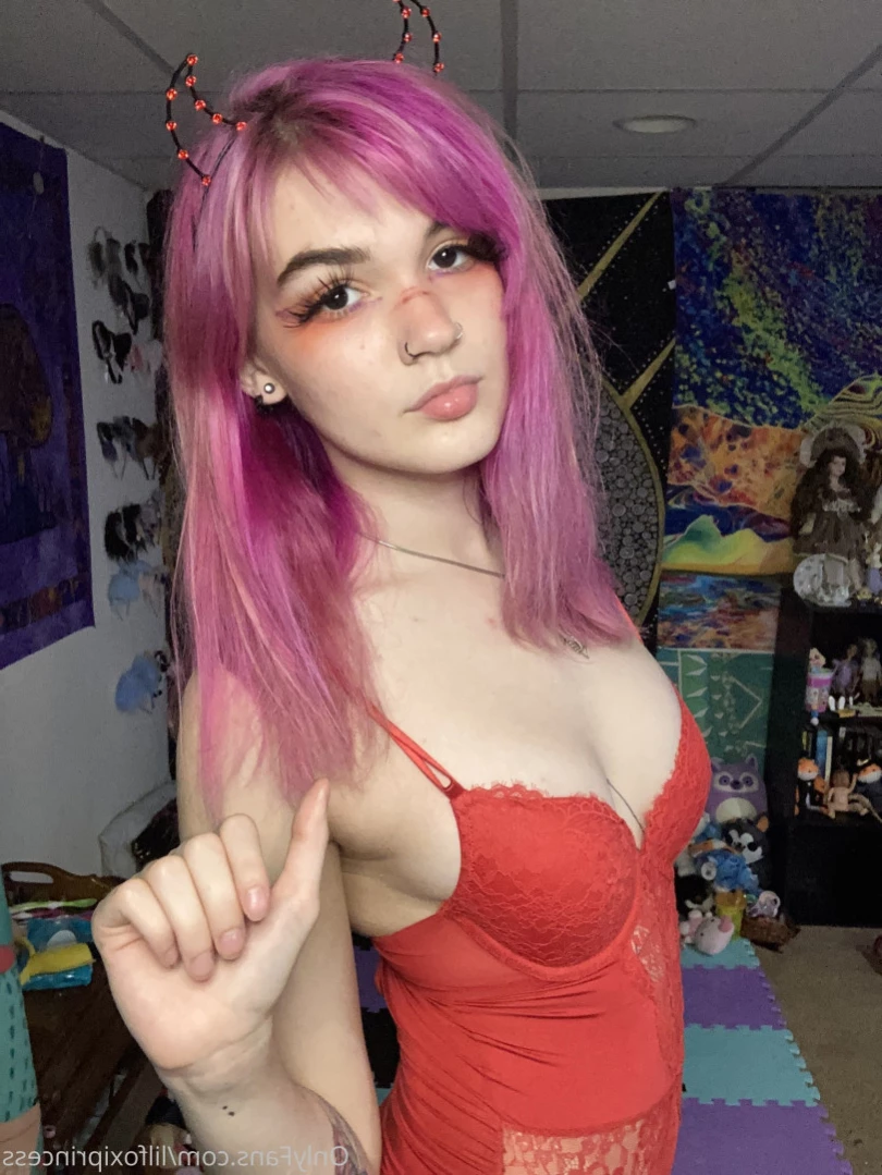 Lil Foxi [ lilfoxibrat ] Onlyfans leaked photo 13040477 on Hotleaks.tv