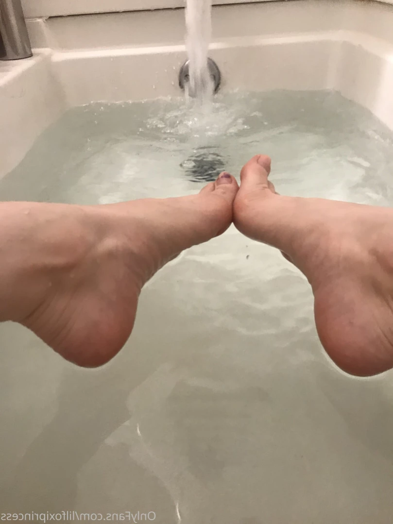 Lil Foxi [ lilfoxibrat ] Onlyfans leaked photo 13240464 on Hotleaks.tv