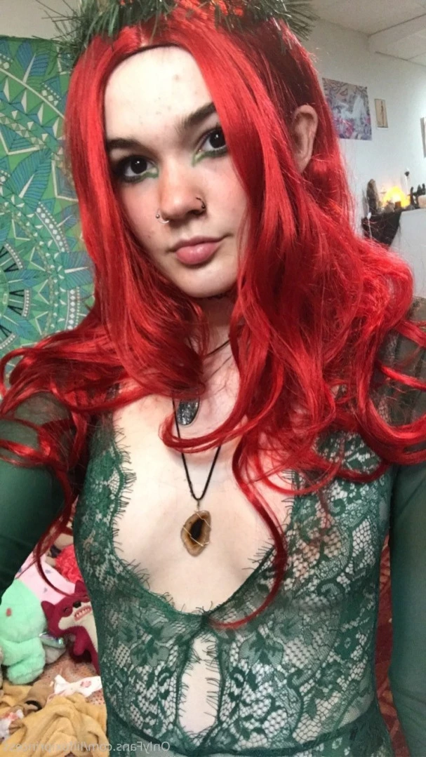 Lil Foxi [ lilfoxibrat ] Onlyfans leaked photo 13289205 on Hotleaks.tv