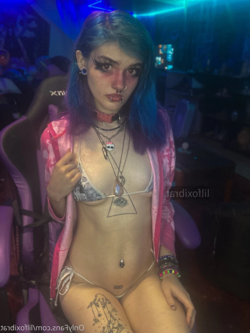 Lil Foxi [ lilfoxibrat ] Onlyfans leaked photo 13297068 on Hotleaks.tv
