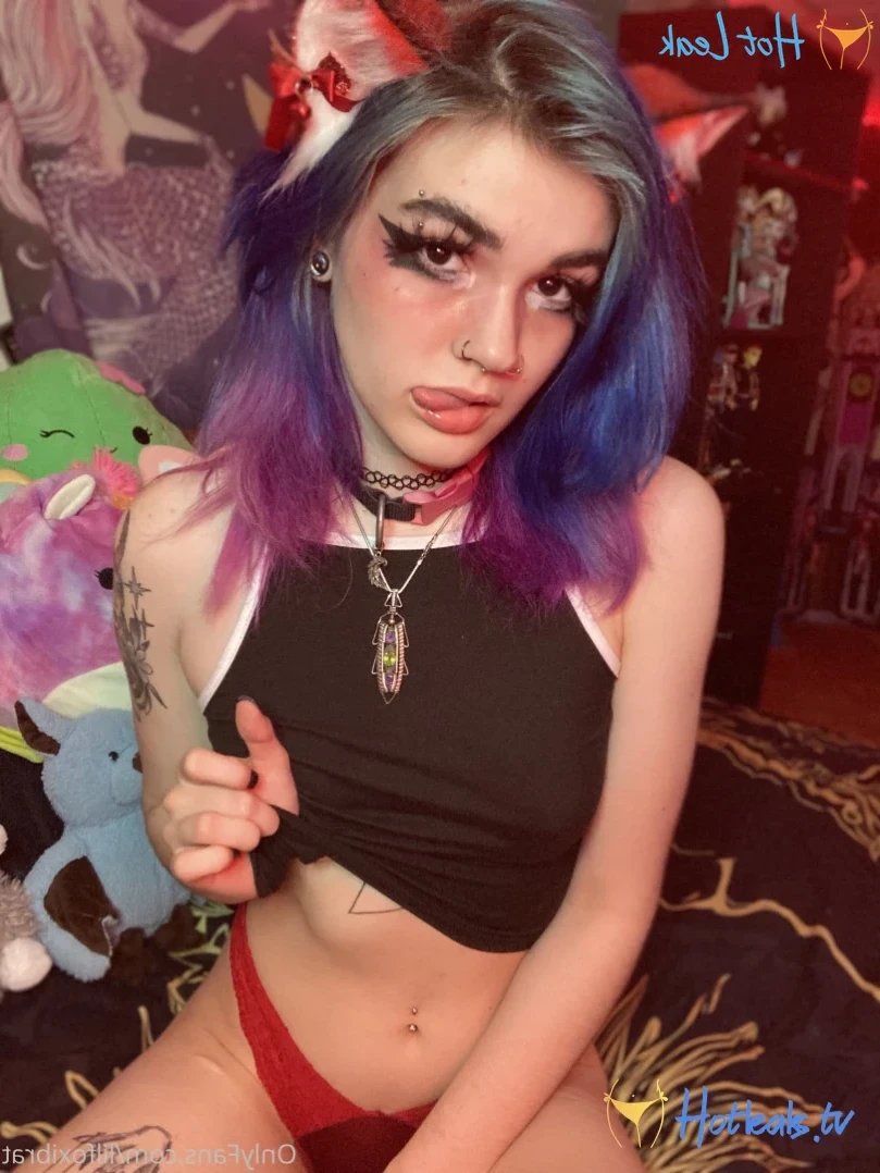 Lil Foxi [ lilfoxibrat ] Onlyfans leaked photo 13467146 on Hotleaks.tv