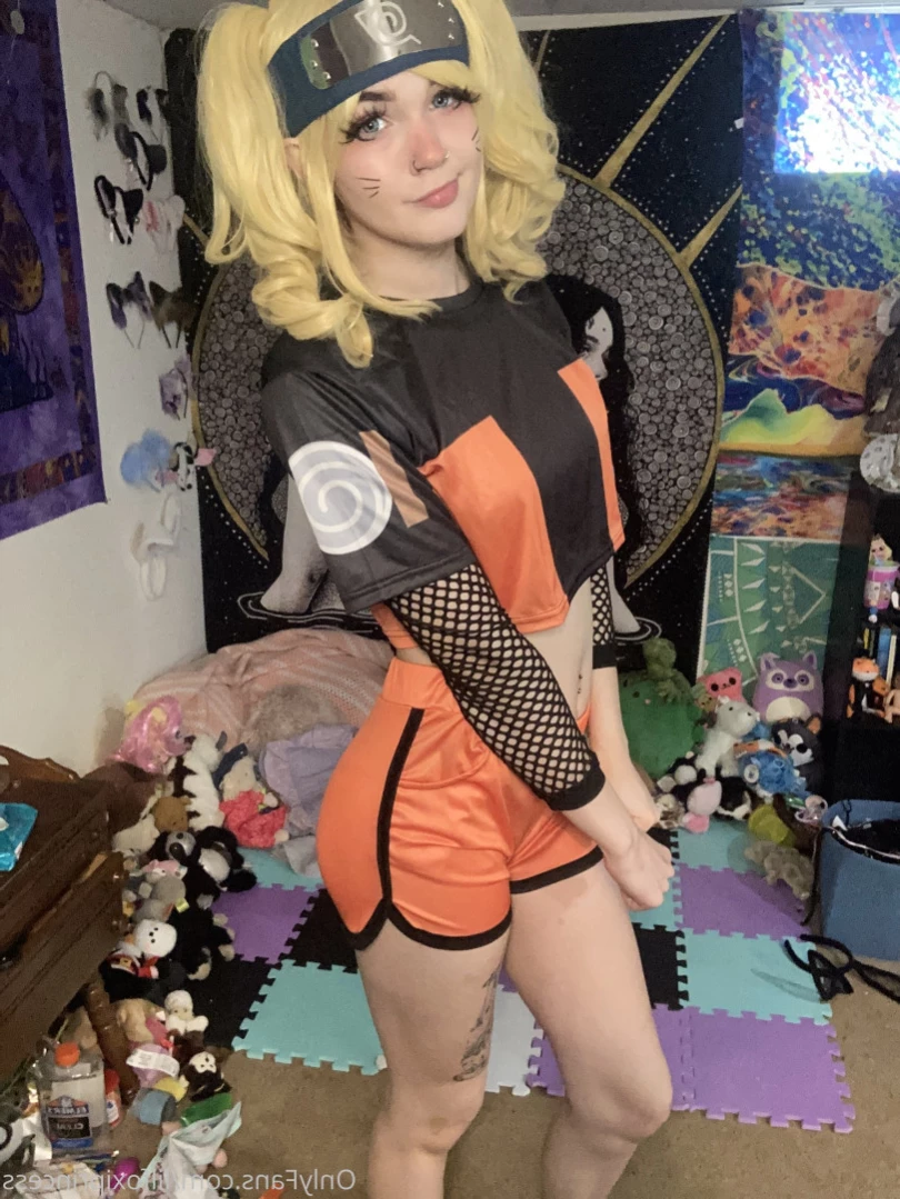 Lil Foxi [ lilfoxibrat ] Onlyfans leaked photo 13836873 on Hotleaks.tv