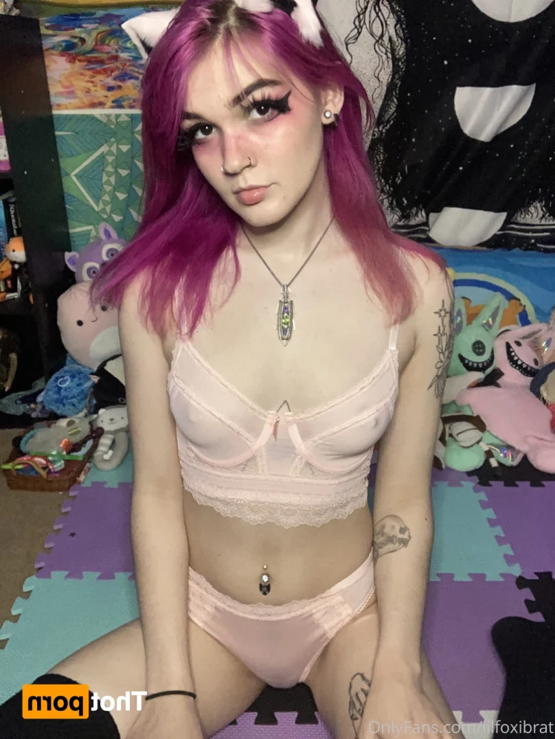 Lil Foxi [ lilfoxibrat ] Onlyfans leaked photo 13883699 on Hotleaks.tv