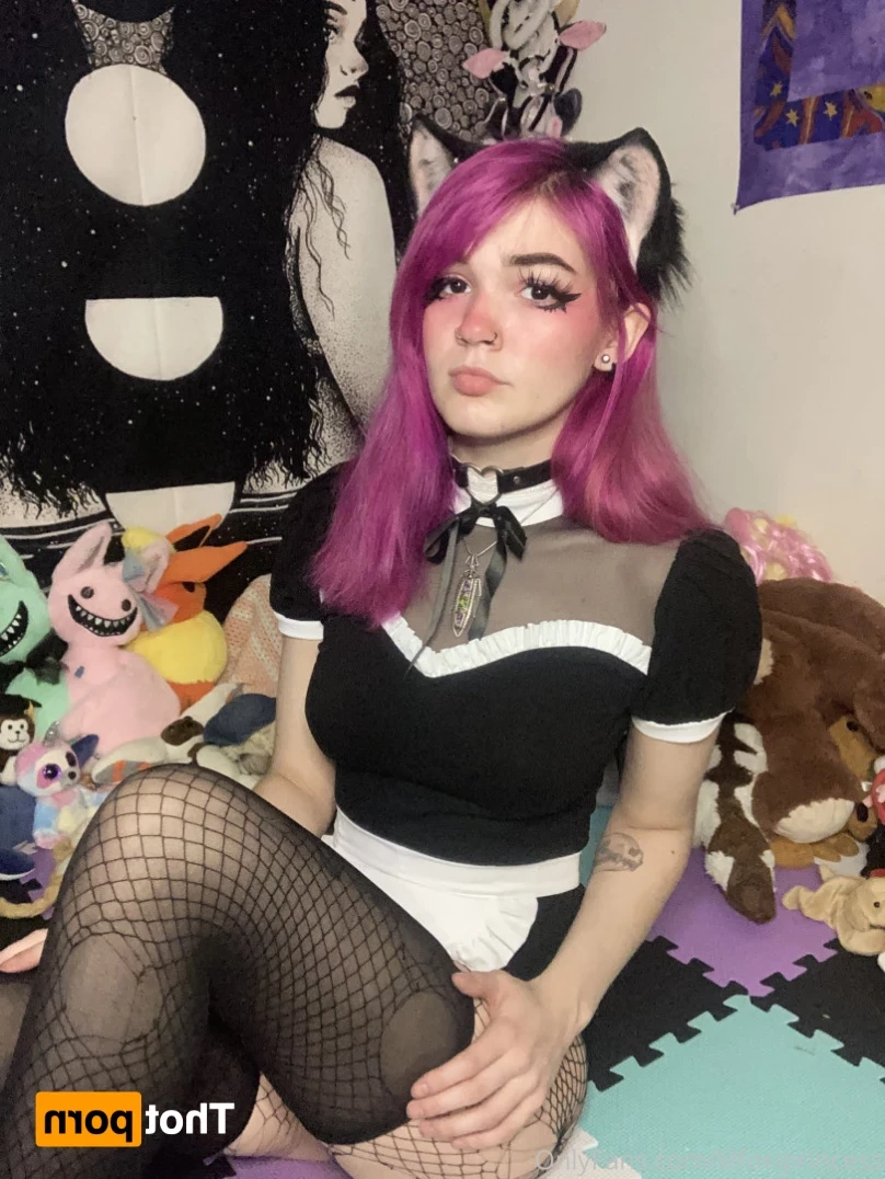 Lil Foxi [ lilfoxibrat ] Onlyfans leaked photo 14631741 on Hotleaks.tv