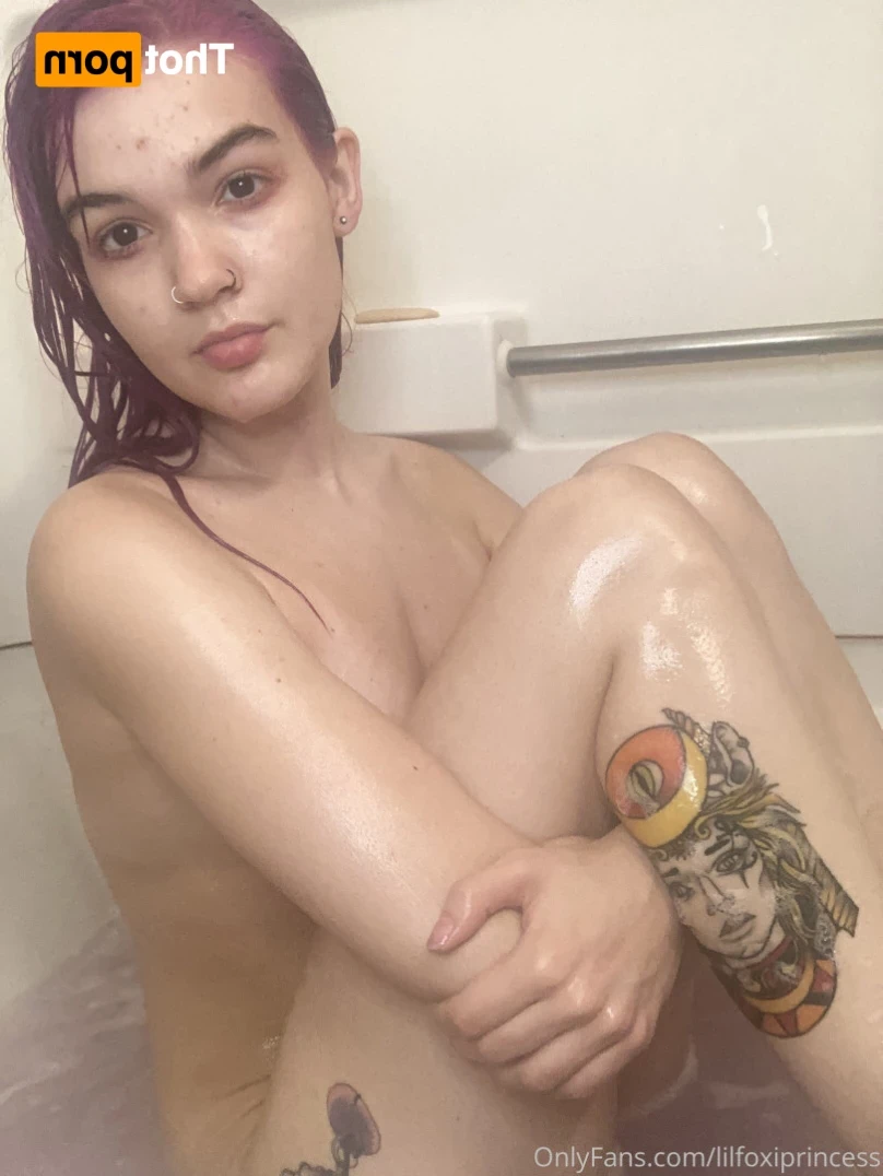 Lil Foxi [ lilfoxibrat ] Onlyfans leaked photo 14695578 on Hotleaks.tv