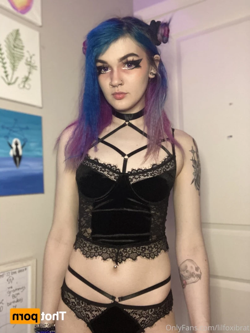 Lil Foxi [ lilfoxibrat ] Onlyfans leaked photo 14700728 on Hotleaks.tv