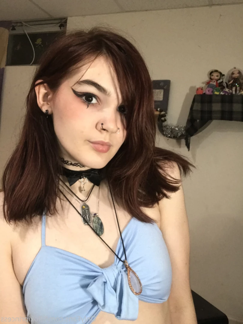 Lil Foxi [ lilfoxibrat ] Onlyfans leaked photo 14927474 on Hotleaks.tv