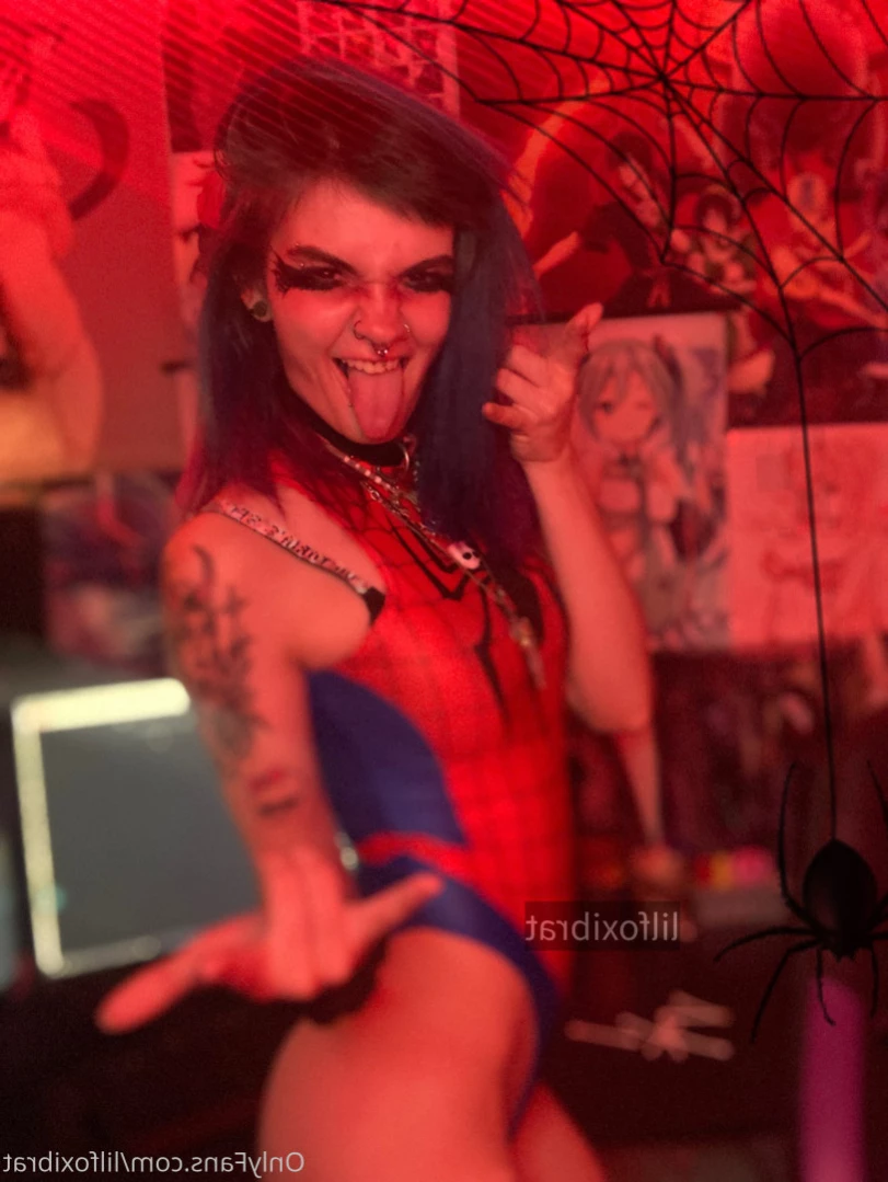 Lil Foxi [ lilfoxibrat ] Onlyfans leaked photo 15467847 on Hotleaks.tv