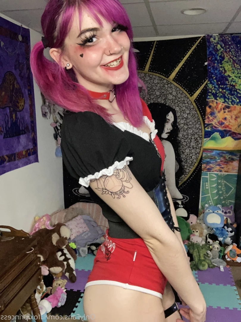Lil Foxi [ lilfoxibrat ] Onlyfans leaked photo 15811532 on Hotleaks.tv