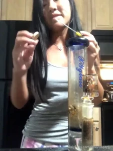 💎 Slutty Asian Princess💎 [ stonerlaceyyy ] Onlyfans leaked video 8096535 on Hotleaks.tv