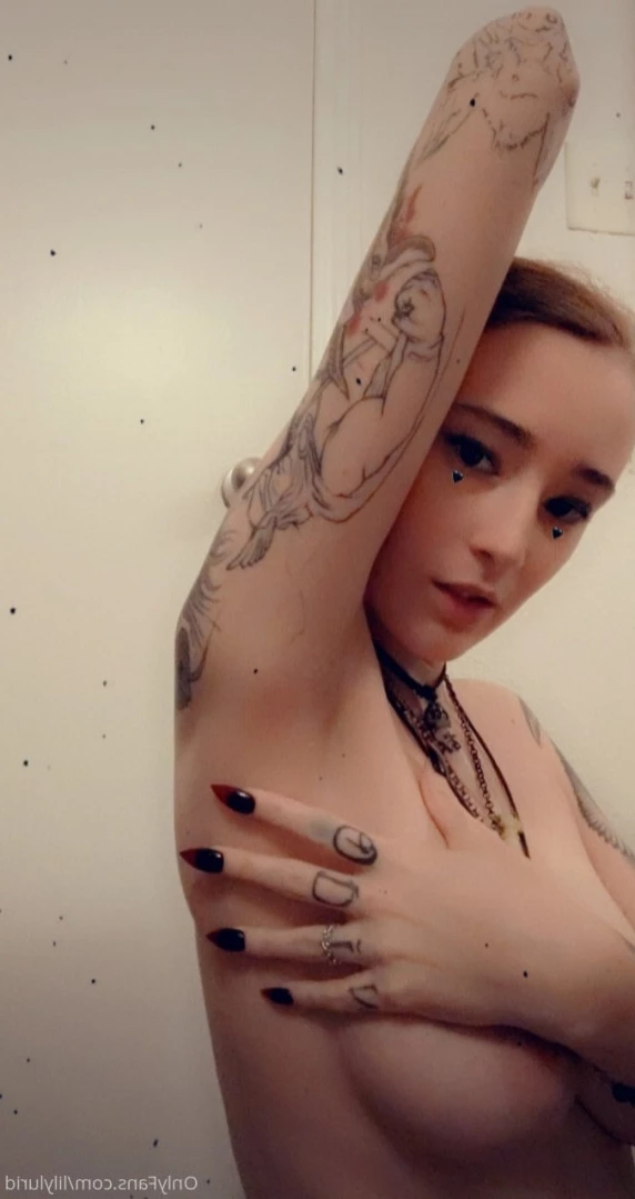 Lily Lurid [ lilylurid ] Onlyfans leaked photo 11999569 on Hotleaks.tv