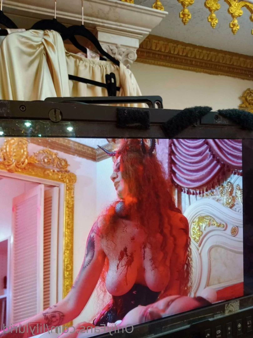 Lily Lurid [ lilylurid ] Onlyfans leaked photo 12967385 on Hotleaks.tv