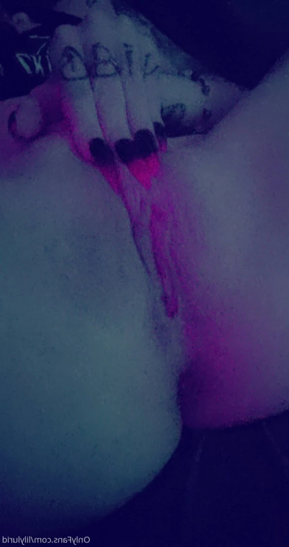 Lily Lurid [ lilylurid ] Onlyfans leaked photo 13587050 on Hotleaks.tv