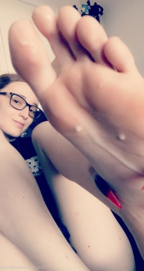 Lily Lurid [ lilylurid ] Onlyfans leaked photo 13849242 on Hotleaks.tv