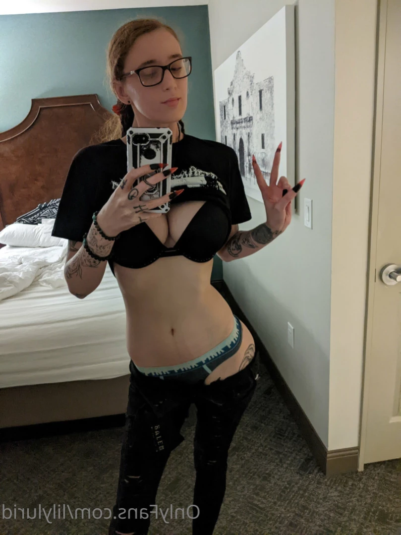 Lily Lurid [ lilylurid ] Onlyfans leaked photo 13972099 on Hotleaks.tv