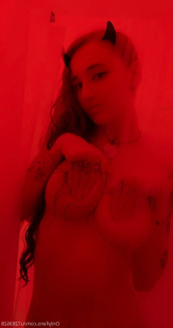 Lily Lurid [ lilylurid ] Onlyfans leaked photo 14118206 on Hotleaks.tv