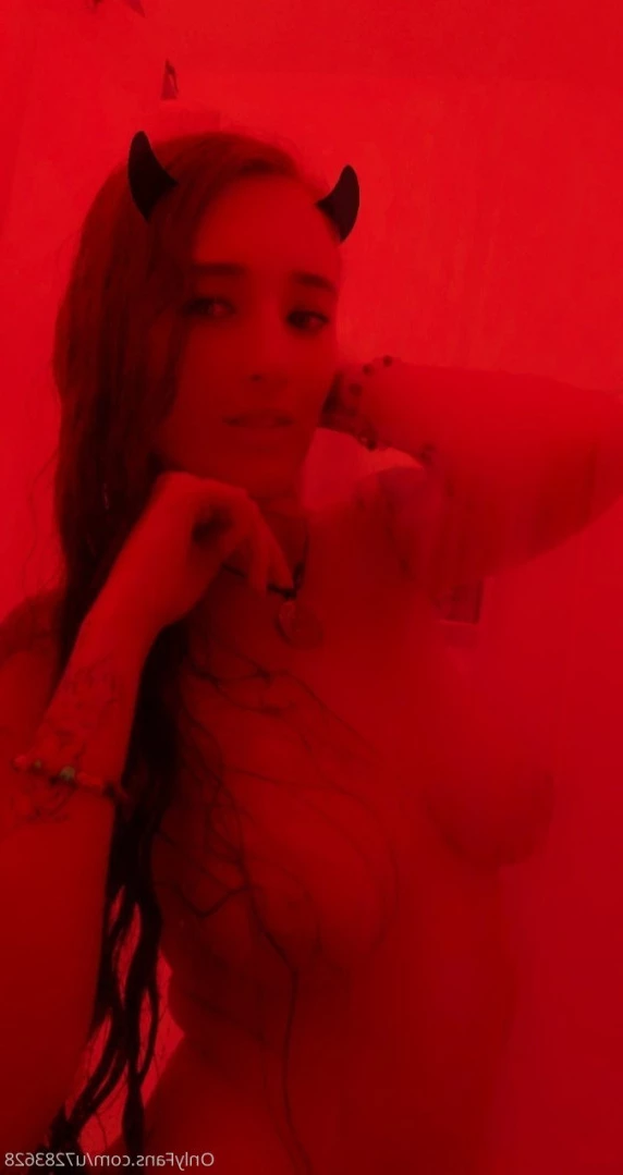 Lily Lurid [ lilylurid ] Onlyfans leaked photo 15354803 on Hotleaks.tv