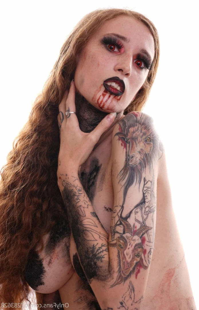 Lily Lurid [ lilylurid ] Onlyfans leaked photo 15365496 on Hotleaks.tv
