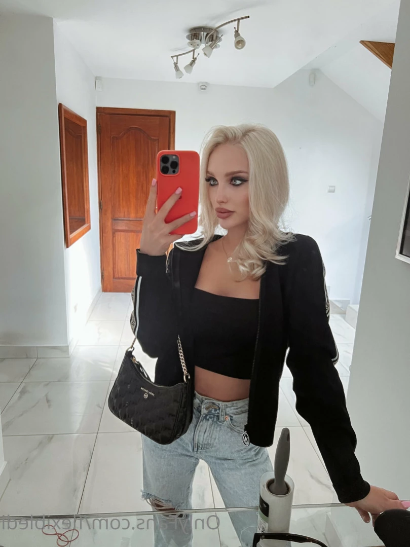 Diana 🇺🇦 [ little_flexi_di ] Onlyfans leaked photo 12954890 on Hotleaks.tv