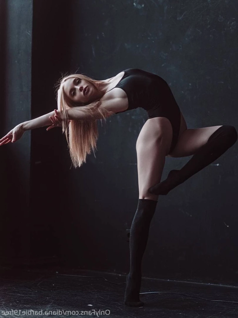 Diana 🇺🇦 [ little_flexi_di ] Onlyfans leaked photo 12955032 on Hotleaks.tv