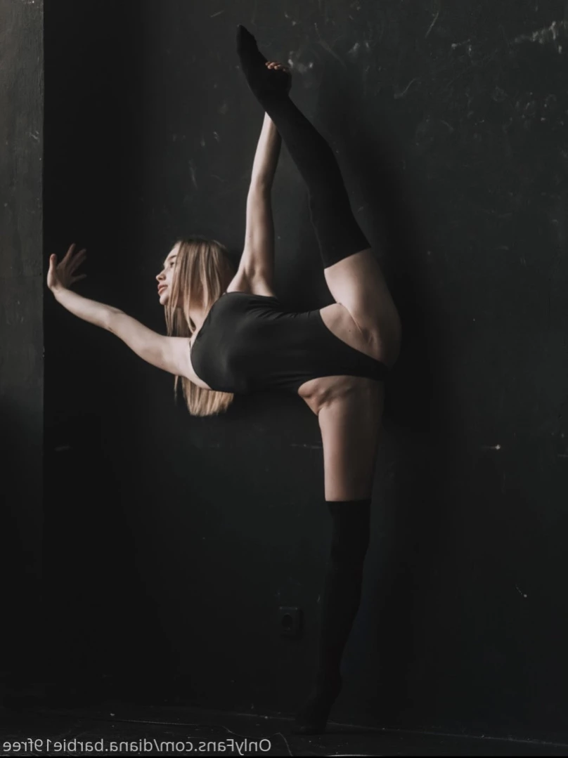 Diana 🇺🇦 [ little_flexi_di ] Onlyfans leaked photo 15189259 on Hotleaks.tv