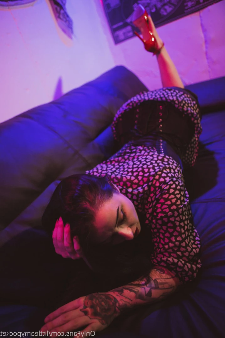 Amy Pocket [ littleamypocket ] Onlyfans leaked photo 12394931 on Hotleaks.tv