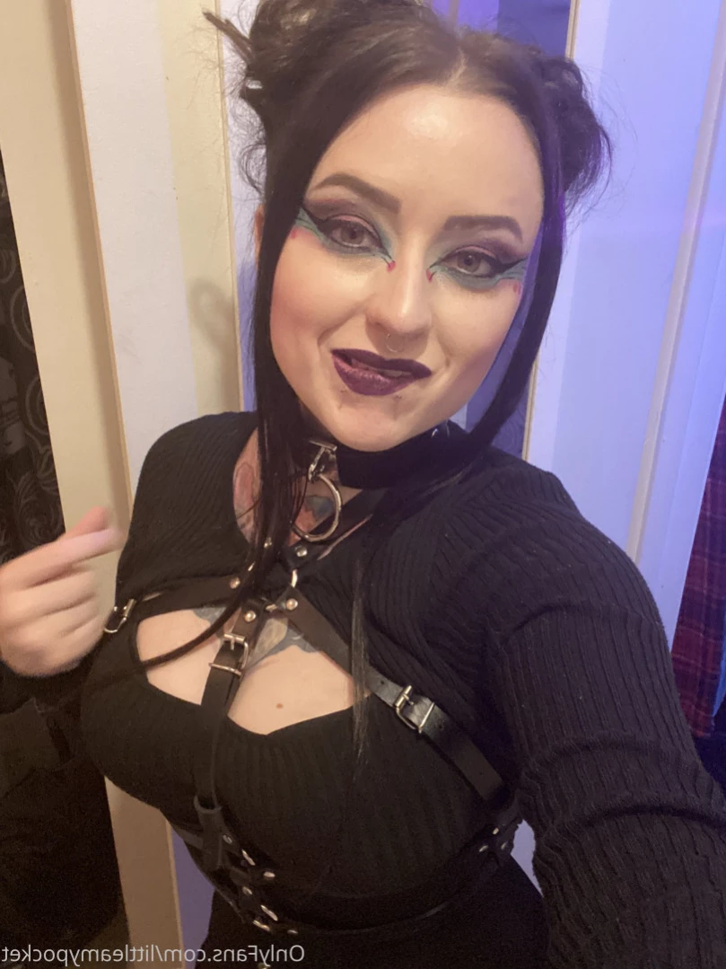 Amy Pocket [ littleamypocket ] Onlyfans leaked photo 12444668 on Hotleaks.tv