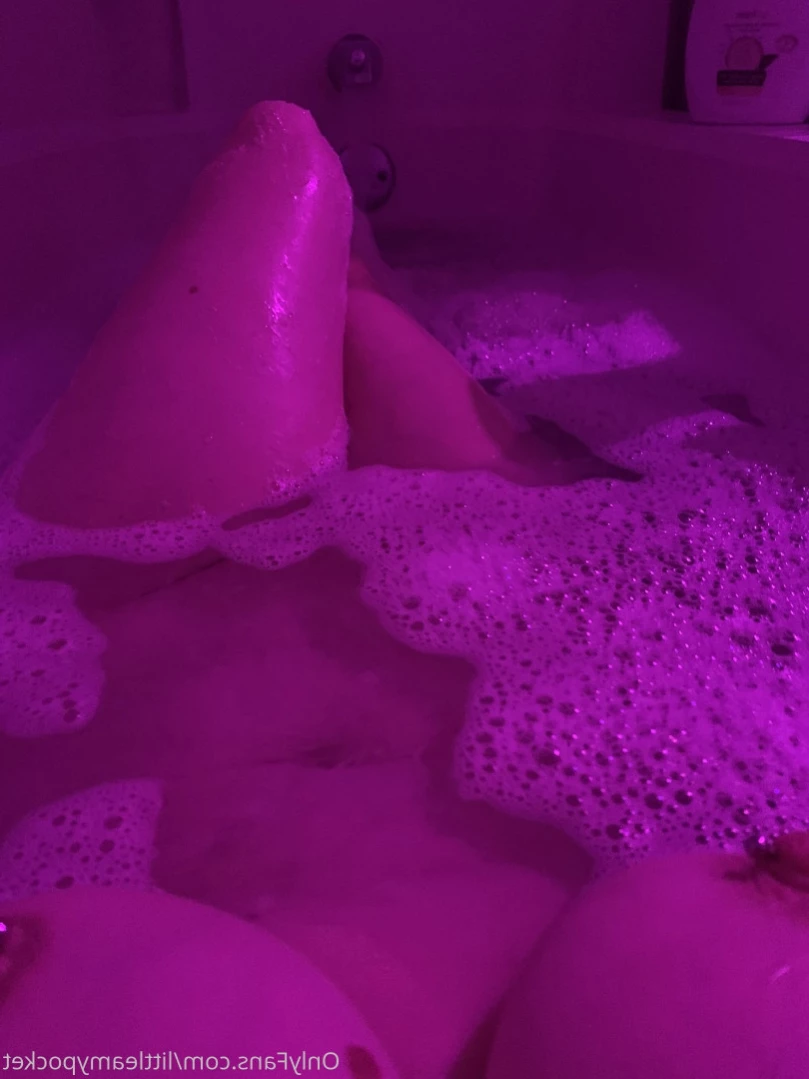 Amy Pocket [ littleamypocket ] Onlyfans leaked photo 14949697 on Hotleaks.tv