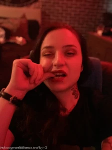 16028571