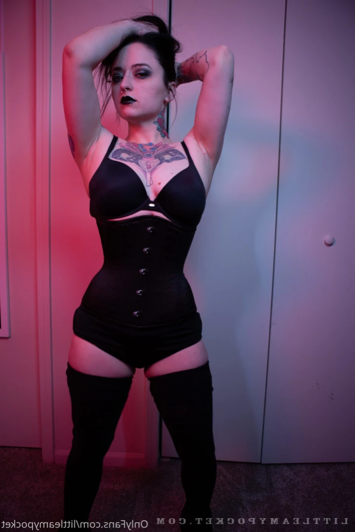 Amy Pocket [ littleamypocket ] Onlyfans leaked photo 16034810 on Hotleaks.tv