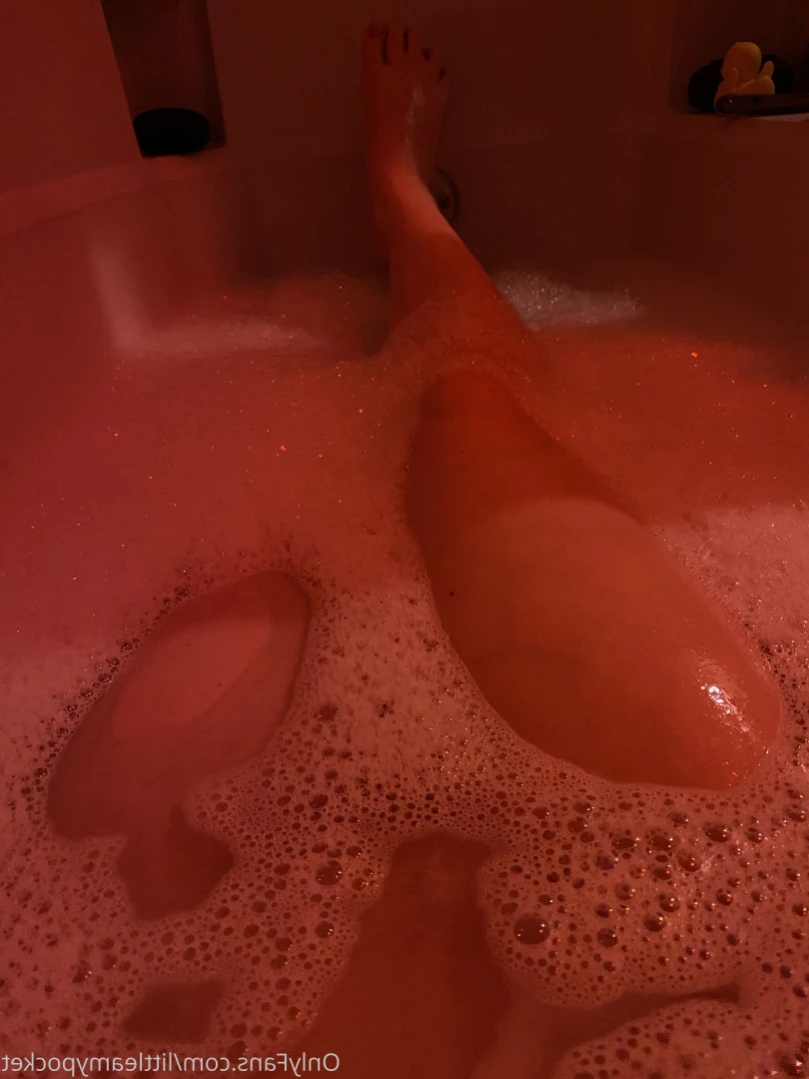 Amy Pocket [ littleamypocket ] Onlyfans leaked photo 16110631 on Hotleaks.tv