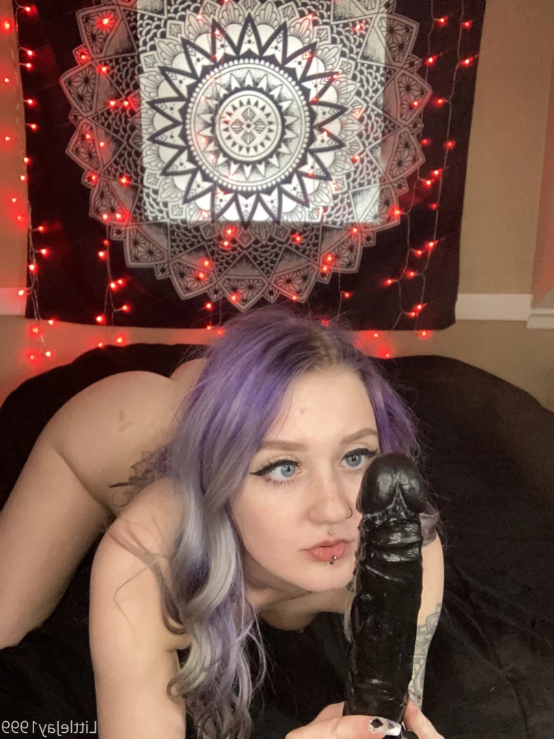 Alyxxx [ alyxxxgoth ] Onlyfans leaked photo 11655171 on Hotleaks.tv