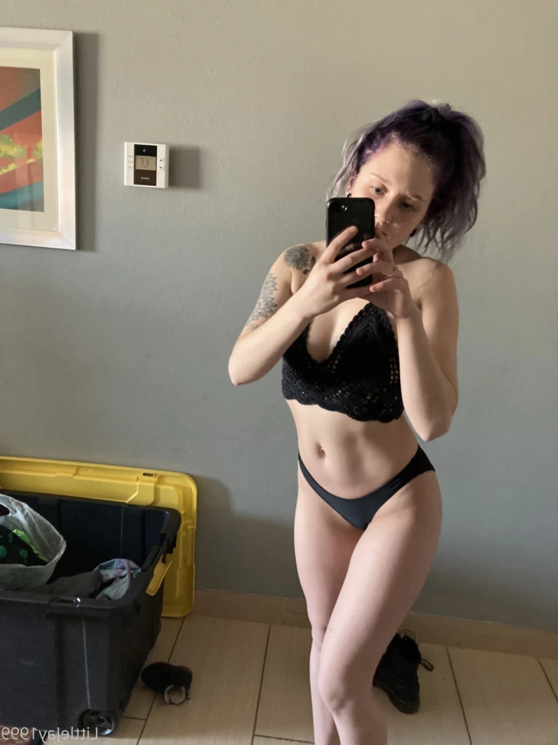 Alyxxx [ alyxxxgoth ] Onlyfans leaked photo 12487729 on Hotleaks.tv