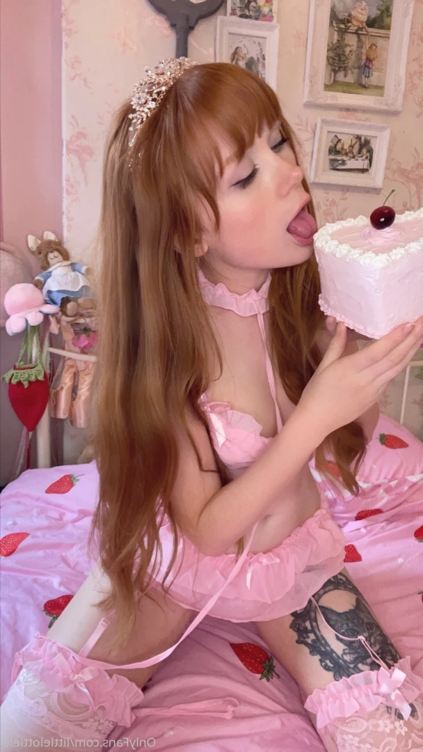 Little_Lottie [ littlelottielo ] Onlyfans leaked photo 9303606 on Hotleaks.tv
