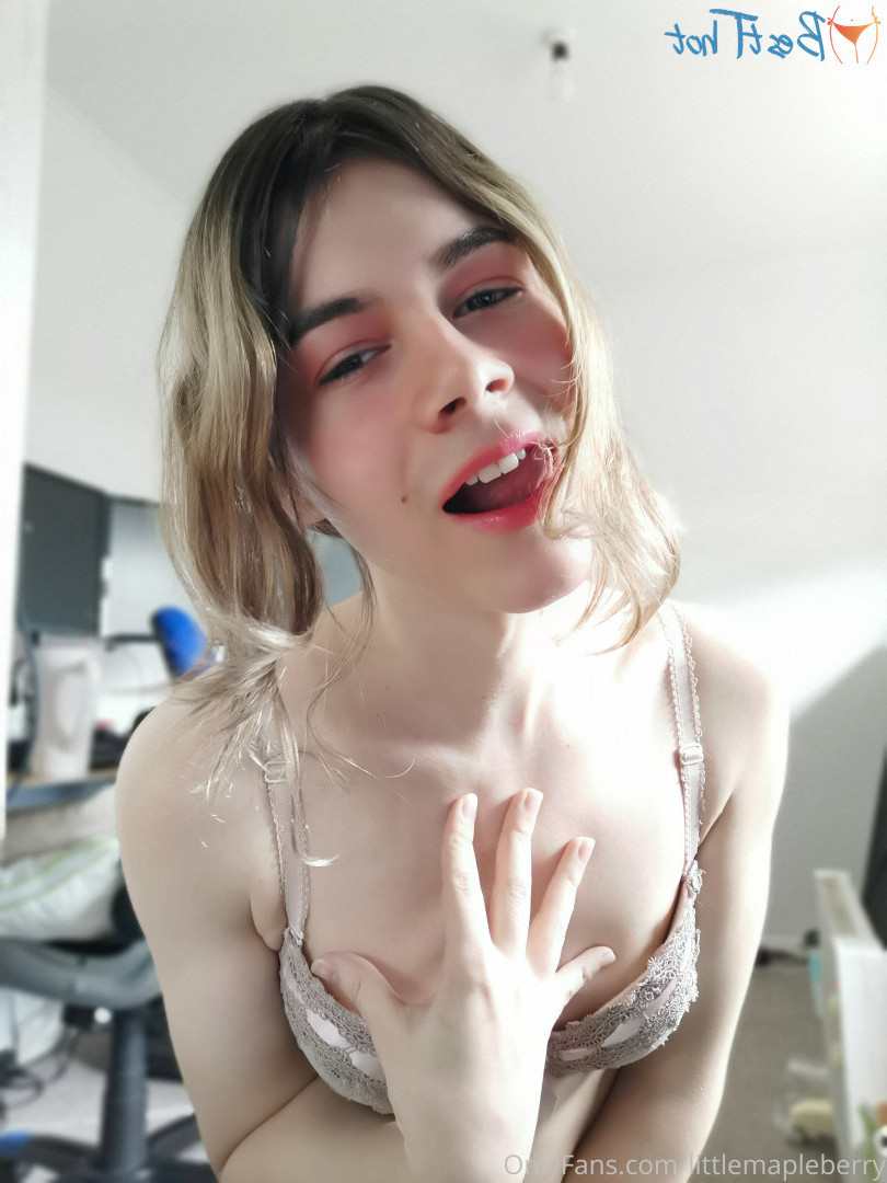 littlemapleberry Onlyfans leaked photo 16912494 on Hotleaks.tv