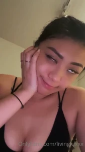 8086595