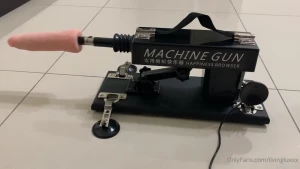 8086633