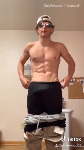 loganwall Onlyfans leaked video 8083924 on Hotleaks.tv