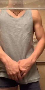 8084693