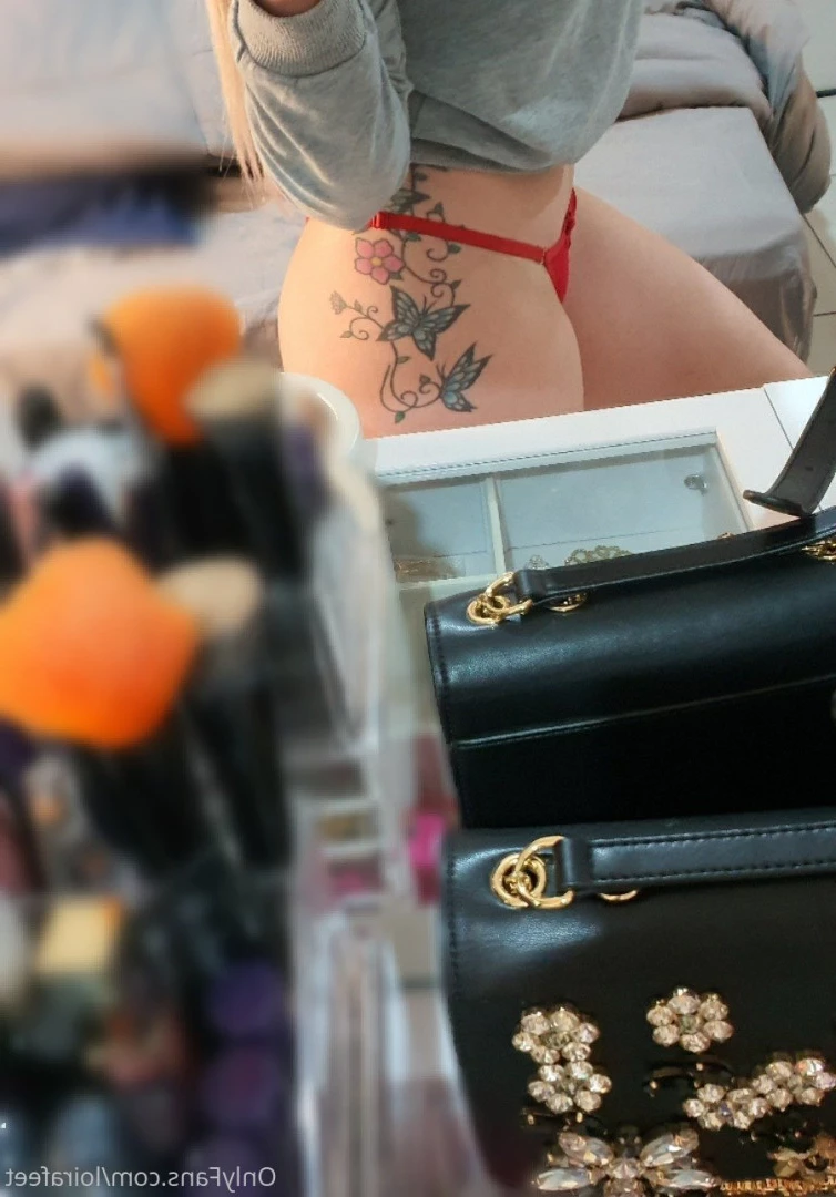 Loira feet 👑 [ loirafeet ] Onlyfans leaked photo 10304525 on Hotleaks.tv