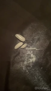 8082992